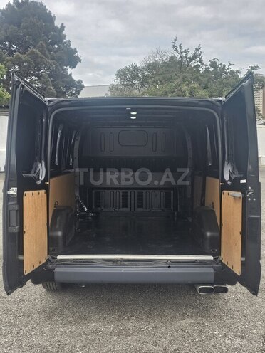 Ford Transit-14