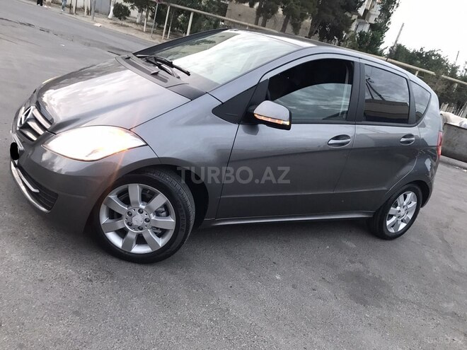 Mercedes A 180 2010, 167,000 km - 1.7 l - Sumqayıt