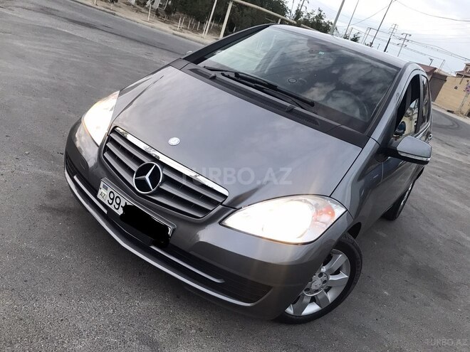 Mercedes A 180 2010, 167,000 km - 1.7 l - Sumqayıt
