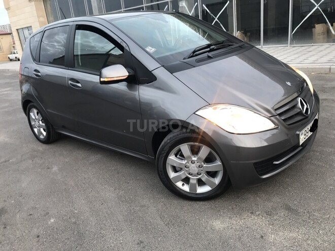 Mercedes A 180 2010, 167,000 km - 1.7 l - Sumqayıt