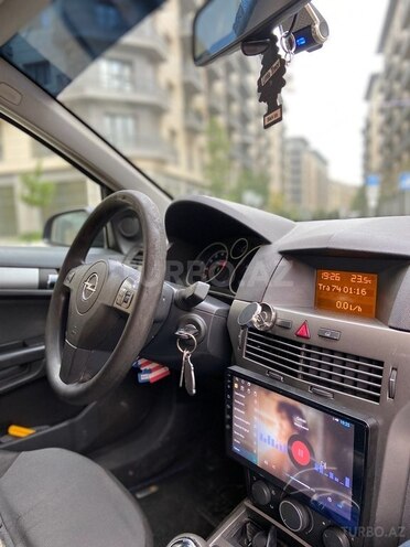 Opel Astra 2004, 329,000 km - 1.4 л - Bakı