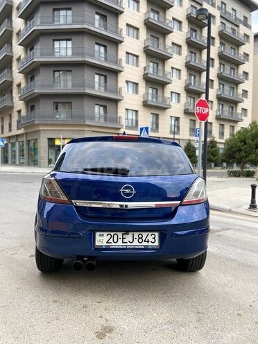 Opel Astra 2004, 329,000 km - 1.4 л - Bakı