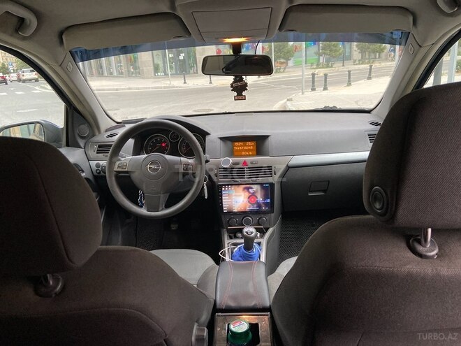 Opel Astra 2004, 329,000 km - 1.4 л - Bakı