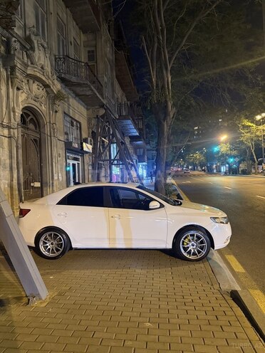 Kia Cerato 2012, 270,000 km - 1.6 л - Bakı