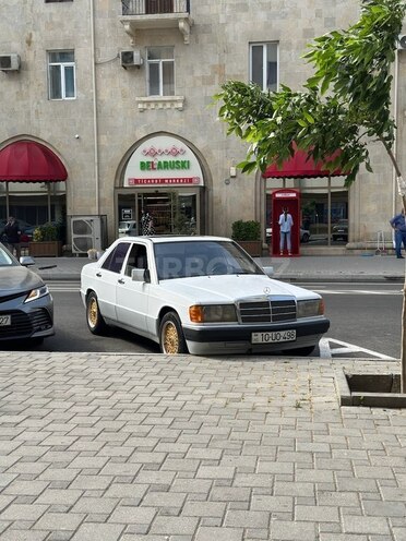 Mercedes 190 1993, 233,000 km - 2.0 l - Hacıqabul