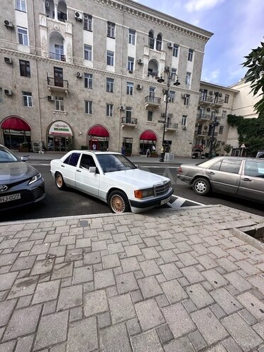 Mercedes 190 1993, 233,000 km - 2.0 l - Hacıqabul