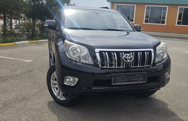Toyota Land Cruiser Prado 2010, 197,300 km - 4.0 л - Bakı