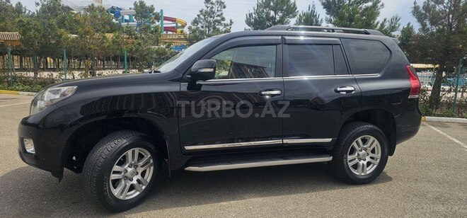 Toyota Land Cruiser Prado 2010, 197,300 km - 4.0 л - Bakı