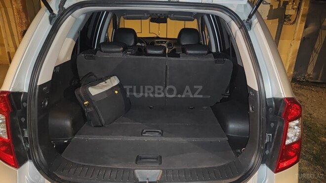 Kia Carens 2007, 400,000 km - 2.0 l - Salyan