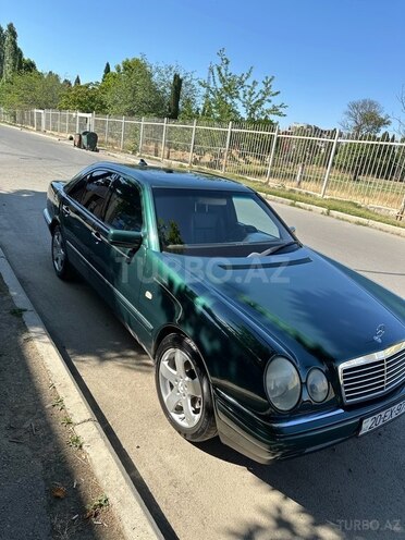 Mercedes E 280 1998, 223,635 km - 2.8 l - Gəncə