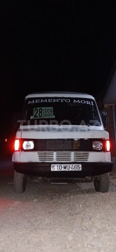 Mercedes 208 D 1994, 10,000 km - 2.3 l - Gəncə