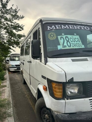 Mercedes 208 D 1994, 10,000 km - 2.3 l - Gəncə