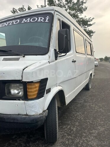 Mercedes 208 D 1994, 10,000 km - 2.3 l - Gəncə