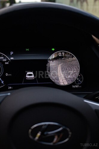 Hyundai Sonata-13