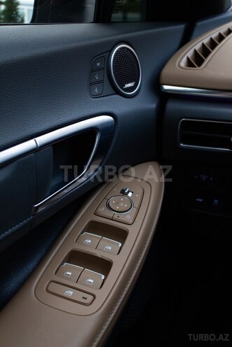 Hyundai Sonata-19