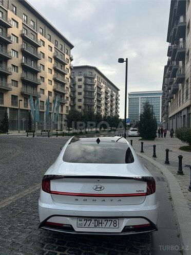 Hyundai Sonata-8