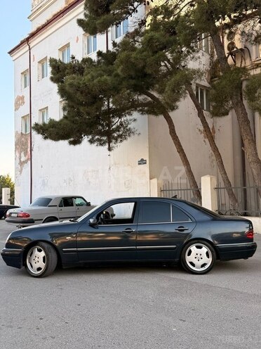 Mercedes E 270 1999, 0 km - 2.4 l - Bakı