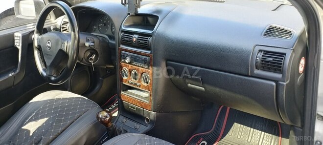 Opel Astra-6