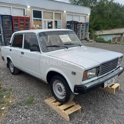 LADA (VAZ) 2107 2007, 95,000 km - 1.6 l - Saatlı