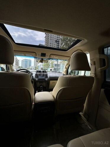 Toyota Land Cruiser Prado 2014, 170,000 km - 2.7 л - Bakı