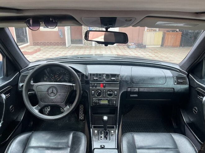 Mercedes C 180 1995, 413,235 km - 1.8 l - Qazax