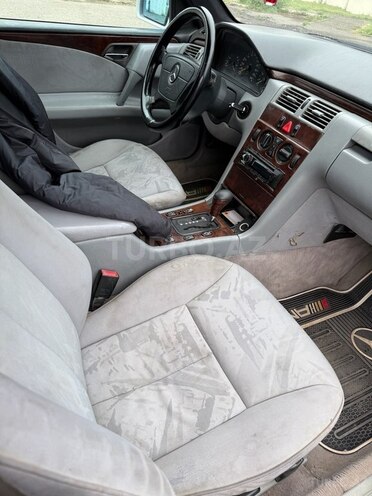 Mercedes E 200 1996, 399,000 km - 2.0 l - Ağstafa