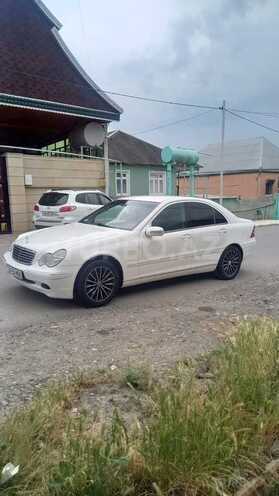 Mercedes C 240 2001, 318,000 km - 2.6 л - Qazax