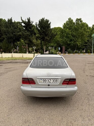 Mercedes E 200 1996, 399,000 km - 2.0 l - Ağstafa