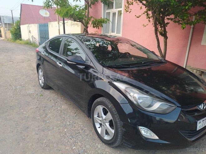 Hyundai Avante 2011, 227,000 km - 1.6 l - Gəncə