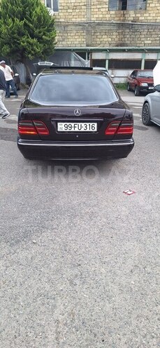 Mercedes E 270 2001, 405,000 km - 2.7 l - Ağcabədi