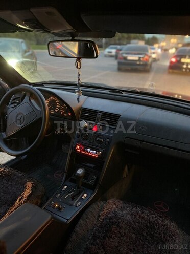 Mercedes C 200 1996, 558,711 km - 2.0 л - Bakı