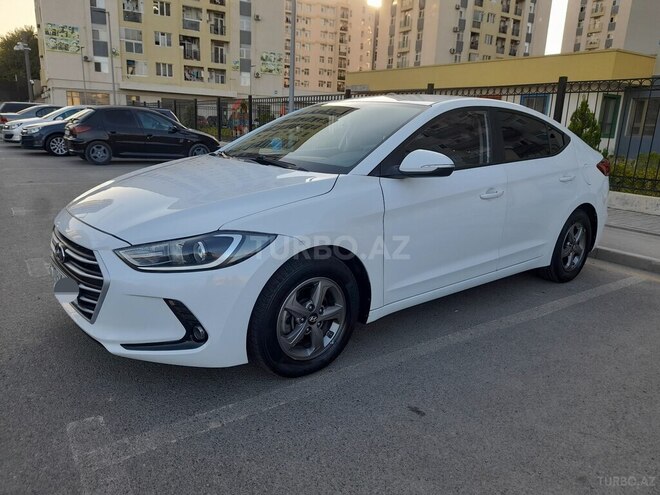 Hyundai Avante 2015, 245,063 km - 1.6 l - Bakı