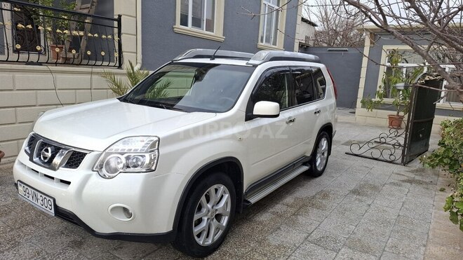 Nissan X-Trail 2012, 178,000 km - 2.5 l - Bakı