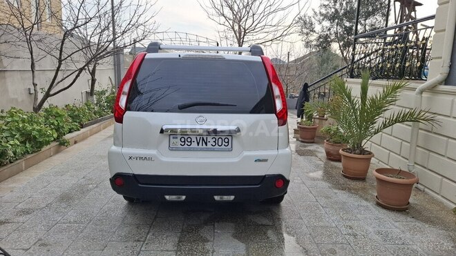 Nissan X-Trail 2012, 178,000 km - 2.5 l - Bakı