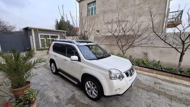 Nissan X-Trail 2012, 178,000 km - 2.5 l - Bakı
