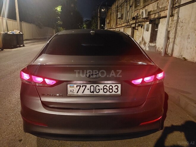Hyundai Elantra 2018, 125,529 km - 2.0 l - Bakı