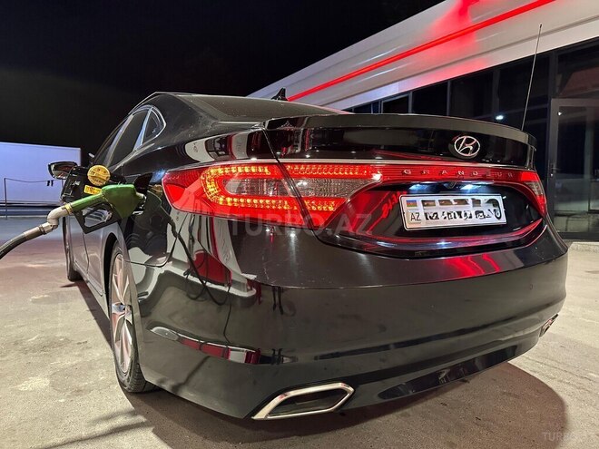 Hyundai Grandeur 2015, 230,000 km - 2.2 l - Bakı