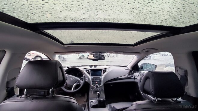 Hyundai Grandeur 2015, 230,000 km - 2.2 l - Bakı
