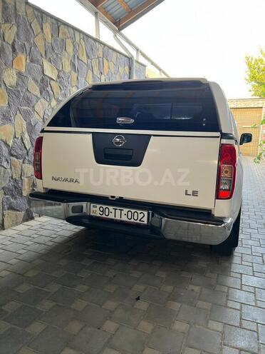 Nissan Navara 2013, 100,000 km - 2.5 l - Bakı