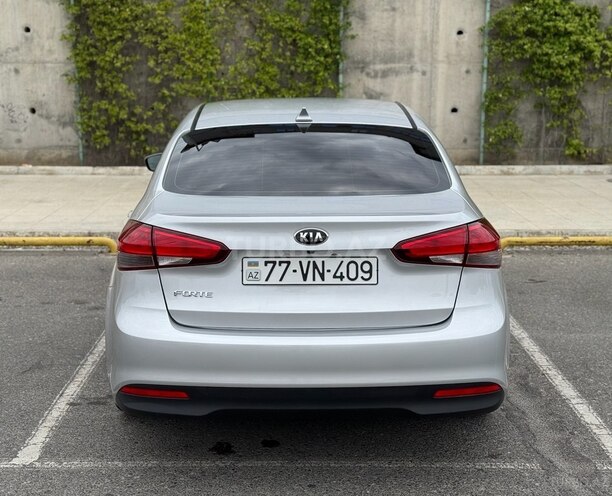 Kia Forte 2018, 87,600 km - 2.0 l - Bakı