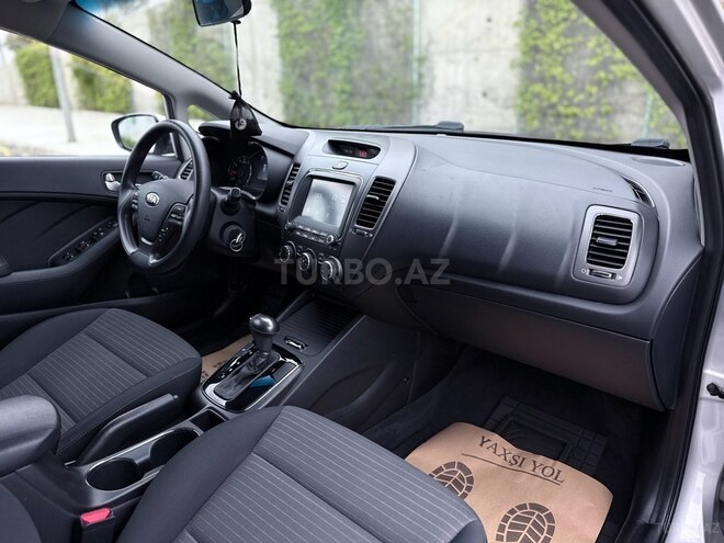 Kia Forte 2018, 87,600 km - 2.0 l - Bakı