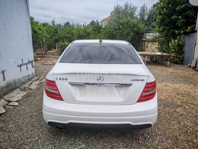 Mercedes C 250 2013, 280,000 km - 1.8 l - Bakı