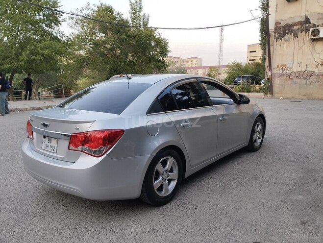 Chevrolet Cruze 2011, 298,000 km - 1.4 л - Bakı