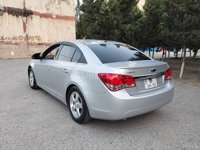 Chevrolet Cruze 2011, 298,000 km - 1.4 л - Bakı