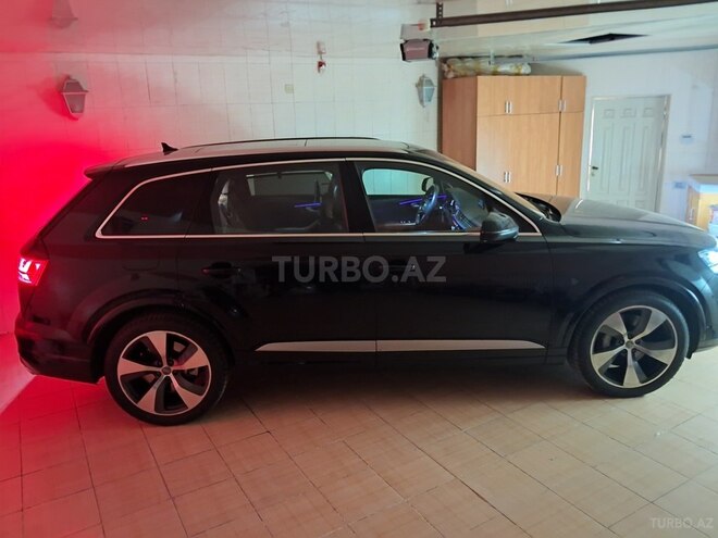 Audi Q7 2017, 134,445 km - 3.0 l - Bakı