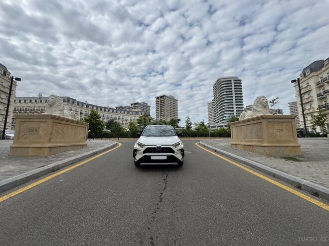 Toyota RAV4 2021, 71,200 km - 2.5 л - Bakı