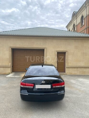Hyundai Sonata-7