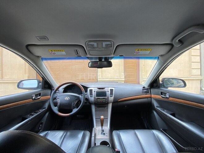 Hyundai Sonata-6