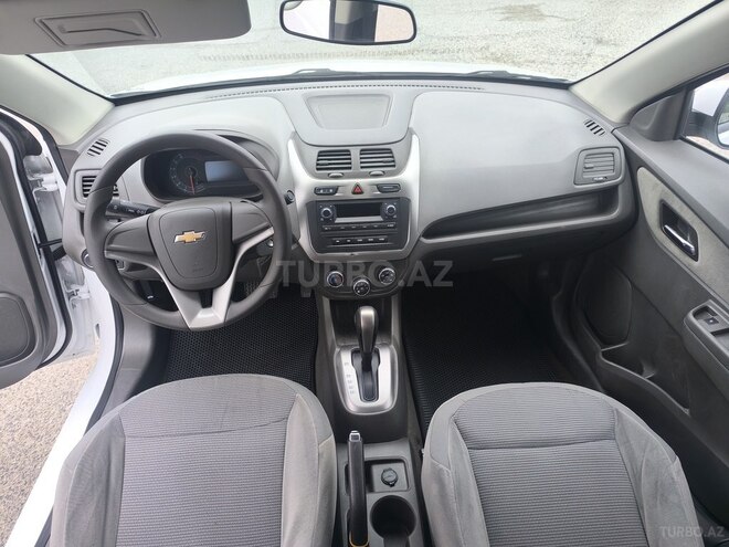 Chevrolet Cobalt-14