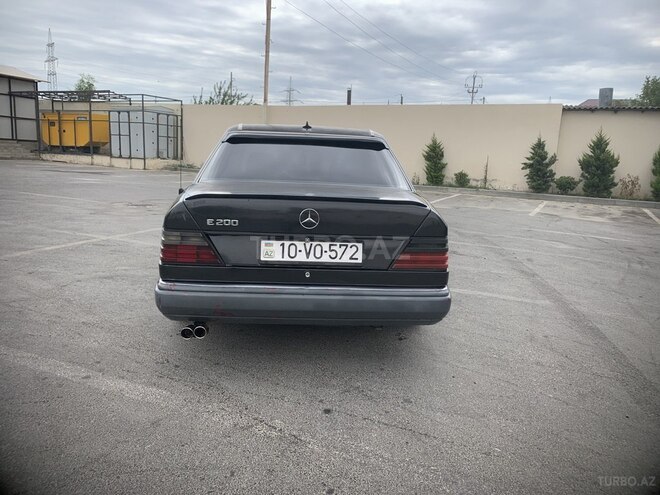 Mercedes E 200 d 1993, 342,135 km - 2.0 l - Bakı